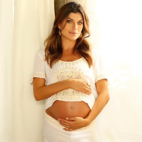 Joana Balaguer da à luz Martin, seu primeiro filho, em 17 de julho de 2014