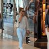 Carolina Dieckmann passeia no shopping após inaugurar loja no Rio de Janeiro, nesta quinta-feira, 24 de julho de 2014