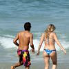 Luana Piovani e Pedro Scooby curtem a praia do Leblon, na Zona Sul do Rio de Janeiro, em 1 de agosto de 2014