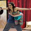 Anitta faz acrobacias no ensaio da 'Dança dos Famosos'
