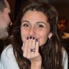 Giovanna Antonelli mostra seu anel de rubi de R$ 5,4 mil