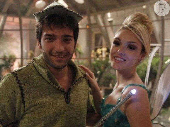 Davi (Humberto Carrão) e Megan (Isabelle Drummond) vão começar a namorar, em 'Geração Brasil'