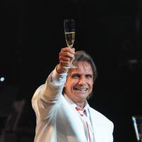 Roberto Carlos é primeiro lugar em países da América Latina com EP em espanhol