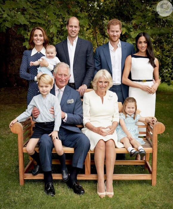 Caçula de Kate Middleton e William, Louis rouba cena em nova foto da realeza divulgada nesta quinta-feira, dia 13 de novembro de 2018