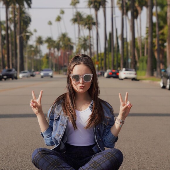 Larissa Manoela viajou à Disney com Leonardo Cidade