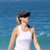 Luana Piovani se exercia à tarde em praia do Rio de Janeiro nesta quarta-feira, 10 de setembro de 2014