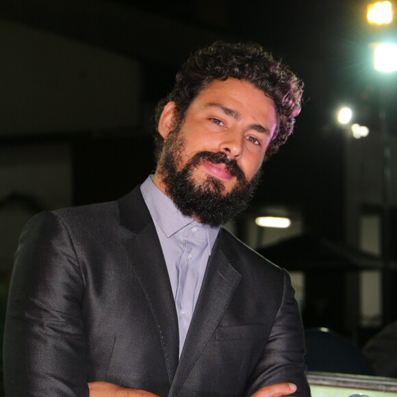'Depois de um tempo você é quem você é pelos seus nãos mais do que pelos seus sins. Vou te falar, é difícil', admitiu Cauã Reymond