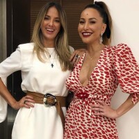 Ticiane Pinheiro elogia corpo de Sabrina Sato pós-gravidez: 'Melhor do que era'