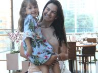 Filhas de Malvino Salvador esbanjam fofura e estilo em passeio com a família