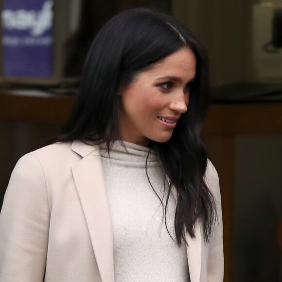 O vestido escolhido por Meghan Markle custa o equivalente a R$ 130