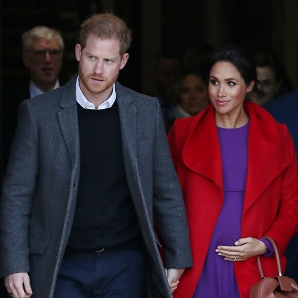 Meghan Markle é dona de looks cheios de estilo e não tem medo de apostar em diferentes tendências