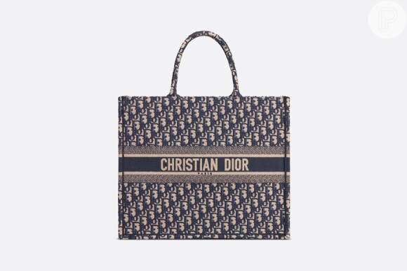 Andressa Suita usou bolsa da grife francesa Dior para viajar