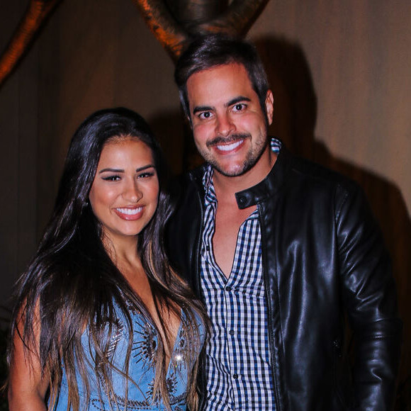 Dupla de Simaria, Simone troca declarações de amor com o marido, Kaká Diniz, de forma frequente nas redes sociais