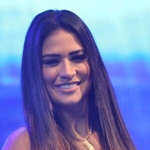 Simone admitiu ter baixa autoestima: 'Não uso biquíni para ir à praia'