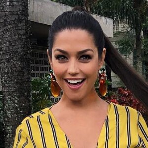 Thais Fersoza inspira os fãs pelo seu estilo fashion