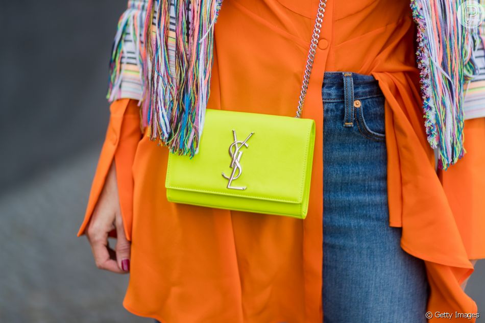 Resultado de imagem para bolsas neon look