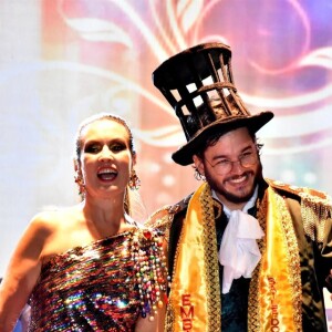Fátima Bernardes e Túlio Gadêlha se divertiram no Baile dos Artistas, em Recife, Pernambuco, nesta sexta-feira, 15 de fevereiro de 2019