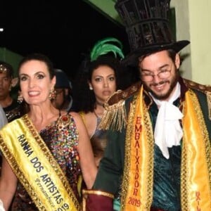 Namorados, Fátima Bernardes e Túlio Gadêlha foram ao Baile dos Artistas