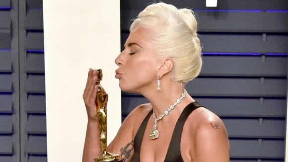 Lady Gaga arrasa em apresentação de 'Shallow' e é premiada no Oscar. Veja!