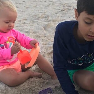 Eliana já compartilhou momento de diversão dos filhos, Manuela e Arthur