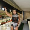 Viviane Araújo posa para fotos e exibe boa forma no Carnaval