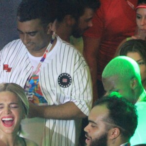Bruna Marquezine está sendo esperada como musa do Nosso Camarote, no Rio de Janeiro, nesta segunda-feira, 4 de março de 2019