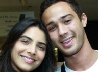 André Frambach e Rayssa Bratillieri vão juntos ao teatro após assumirem namoro