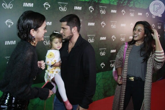 Bruna Marquezine ficou encantada com Madalena, filha de Bruno Gissoni e Yanna Lavigne