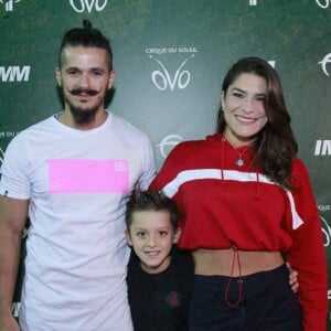 Priscila Fantin levou o filho, Romeo, para estreia do espetáculo 'Ovo', do Cirque du Soleil