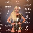Baile da Vogue: Look de Gianne Albertoni teve releitura futurista