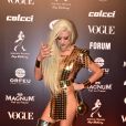 Baile da Vogue: Recortes, pele à mostra, botas over knee e muita ousadia no look de Gianne Albertoni