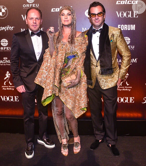 Baile da Vogue: Mais detalhes do look de Leticia Birkheuer na festa de gala