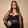 Baile da Vogue: Giuliana Sesso com transparência, corselete e veludo