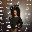 Baile da Vogue: Mariana Rodrigues de body bordado e e muita transparência no look