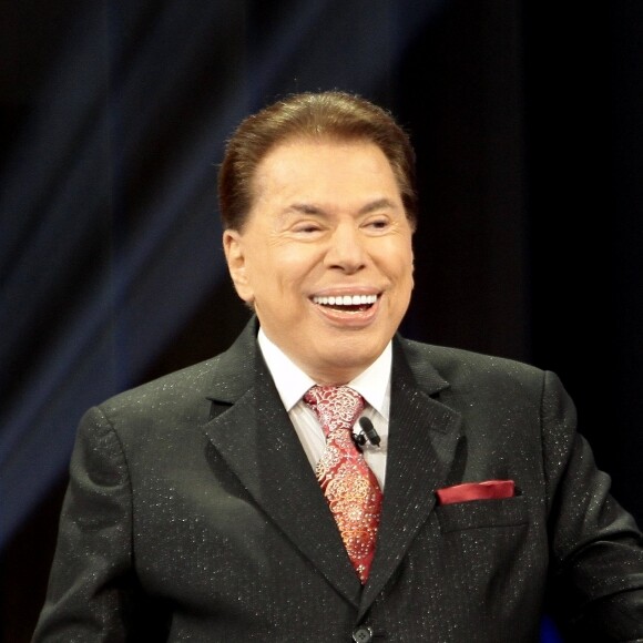 Silvio Santos se envolveu em polêmica com Claudia Leitte após rejeitar pedido de abraço da cantora, pois ficaria 'excitado'