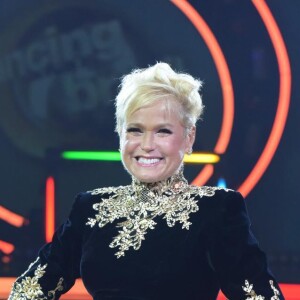 'A coisa que eu não tenho é voz potente, nunca me imaginei cantando e queria ser cantora por um dia. E cai bem palavrão na boca dela', brincou Xuxa Meneghel