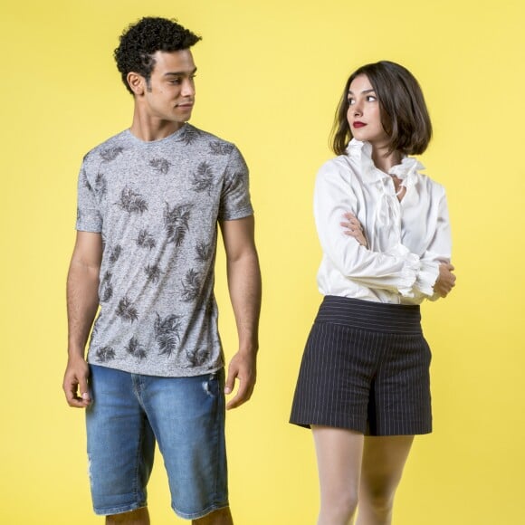 Diego (Sergio Malheiros) terminará o namoro com Larissa (Marina Moschen) e a jovem não entenderá o motivo na novela 'Verão 90'.