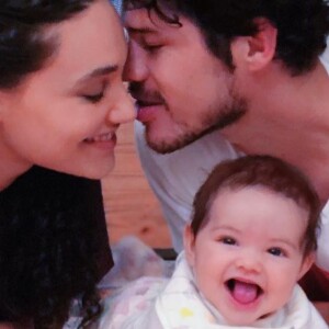 Débora Nascimento e José Loreto são pais da pequena Bella, de 10 meses