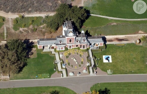 Imagem aérea do rancho Neverland, que pertencia a Michael Jackson