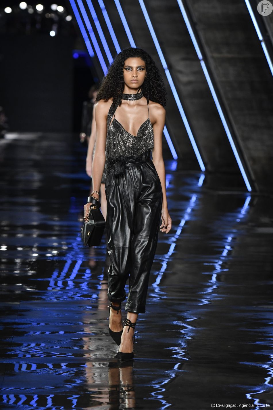 Resultado de imagem para looks completo em lurex