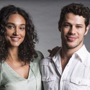 Débora Nascimento e José Loreto vão comemorar juntos o primeiro aniversário da filha, Bella, após o fim do casamento de forma conturbada