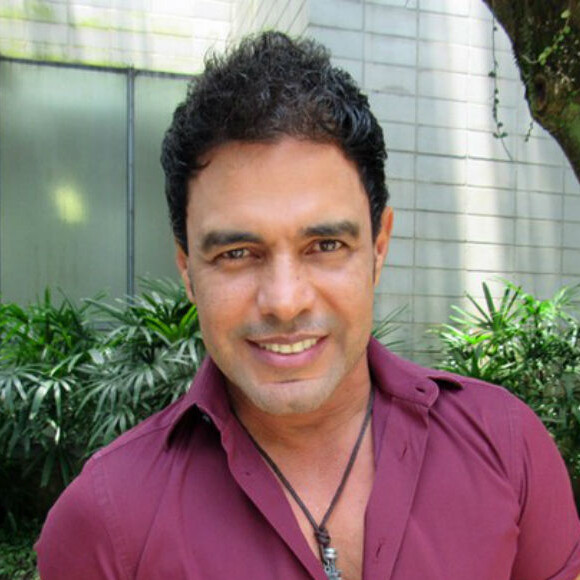 Zezé Di Camargo se emocionou ao comentar o estado de saúde atual do pai, seu Francisco