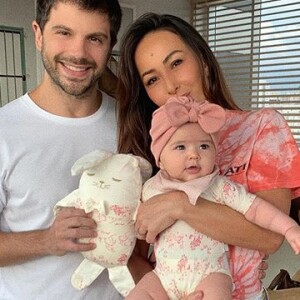 Sabrina Sato admitiu que a filha, Zoe, possui um rosto mais parecido com o do seu noivo, Duda Nagle