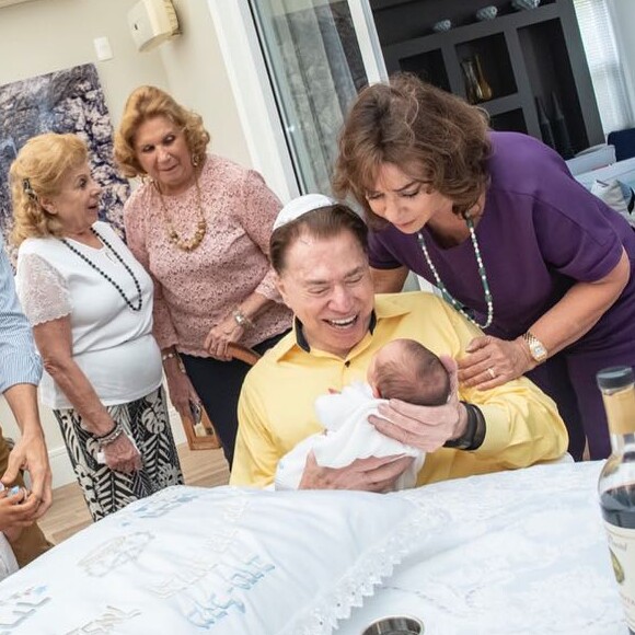Silvio Santos se emocionou com neto Senor em cerimônia de circuncisão