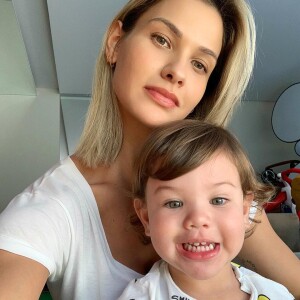 Filho mais velho de Gusttavo Lima e Andressa Suita, Gabriel está com 1 ano e 10 meses