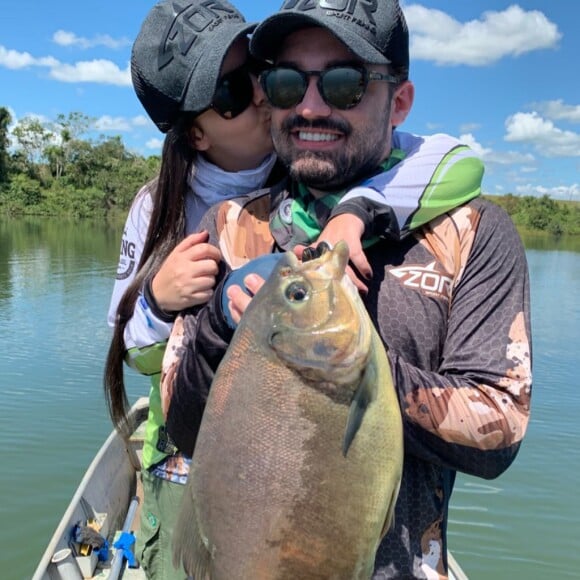 Maiara e Fernando assumiram namoro no começo deste mês