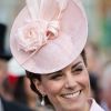 Kate Middleton usou par de brincos que pertenceram à princesa Diana em homenagem singela