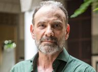 'Órfãos da Terra': Elias avisa Helena que vai largar Missade. 'Você me espera?'