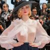 Chapéu de Elle Fanning chamou atenção no look total Dior