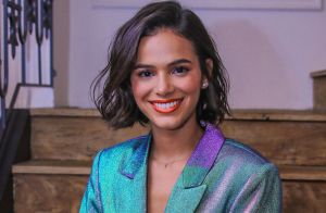 Nada de polêmica! Bruna Marquezine esclarece curtida em comentário na web